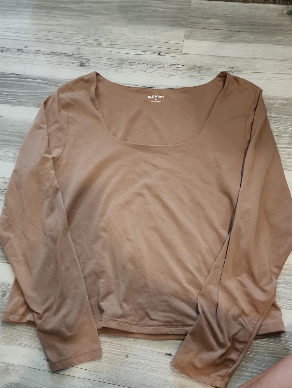 Old Navy Women's Taupe Scoop-Neck Long Sleeve Top